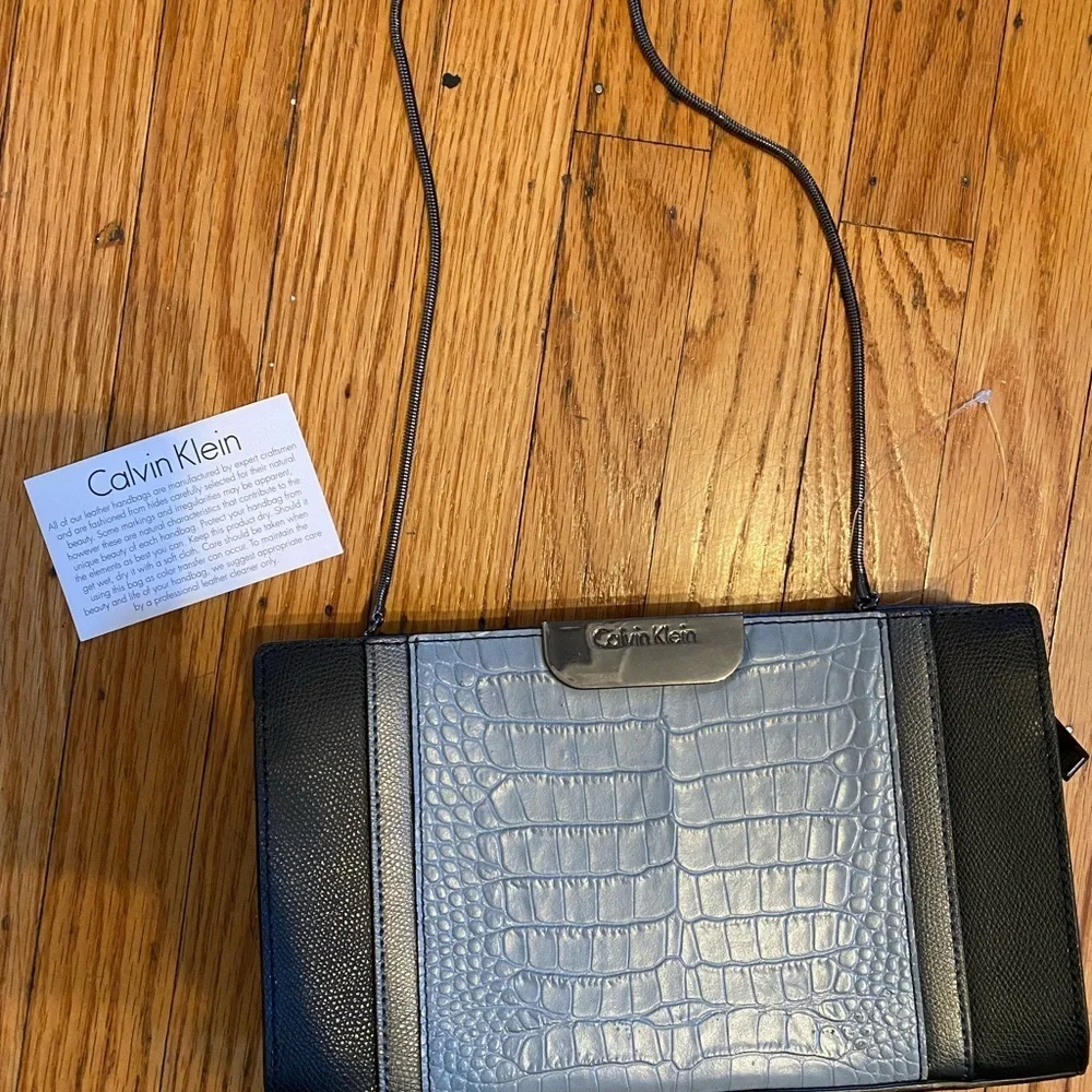 Calvin Klein clutch used once